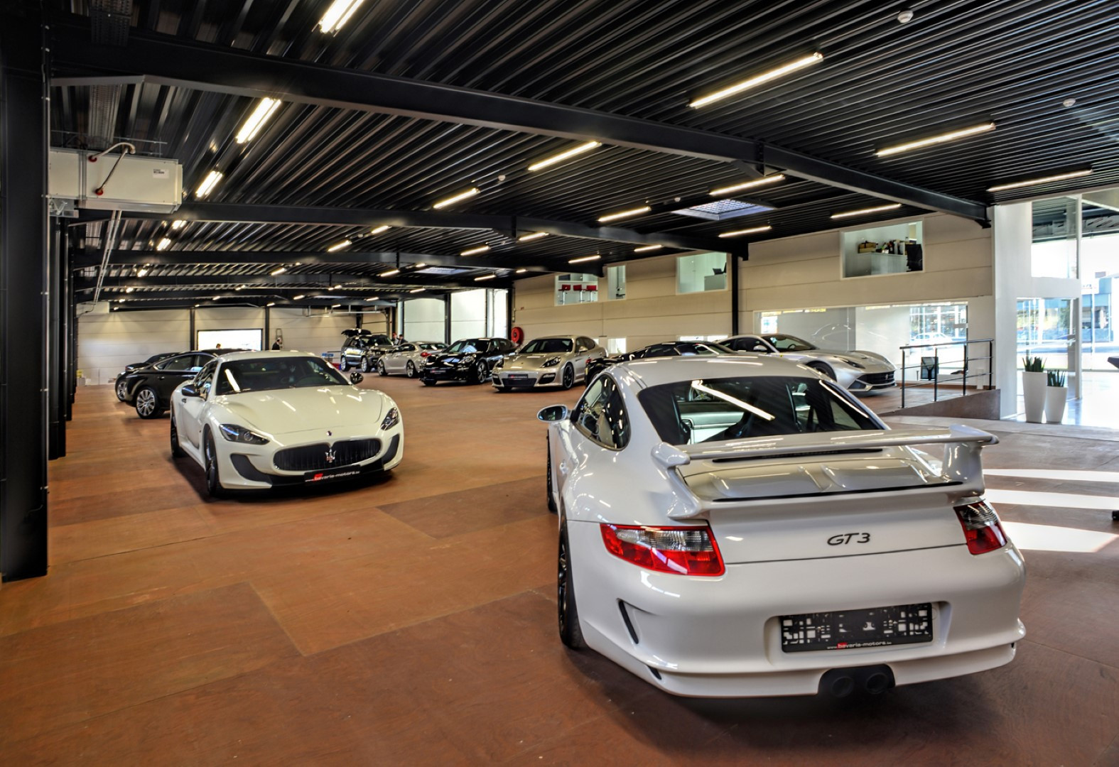 Bavaria Motors Beeuwsaert Construct